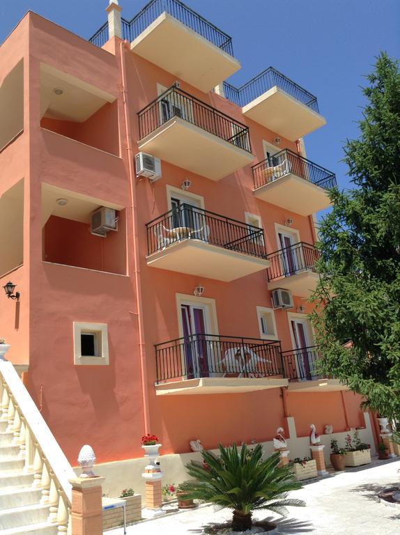 Corfu Sunflower Apartments Benitses  Exterior photo